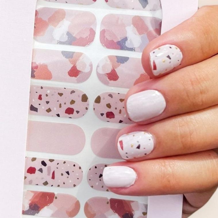 Beige Abstract - Deluxe - Pretty Fab Nails