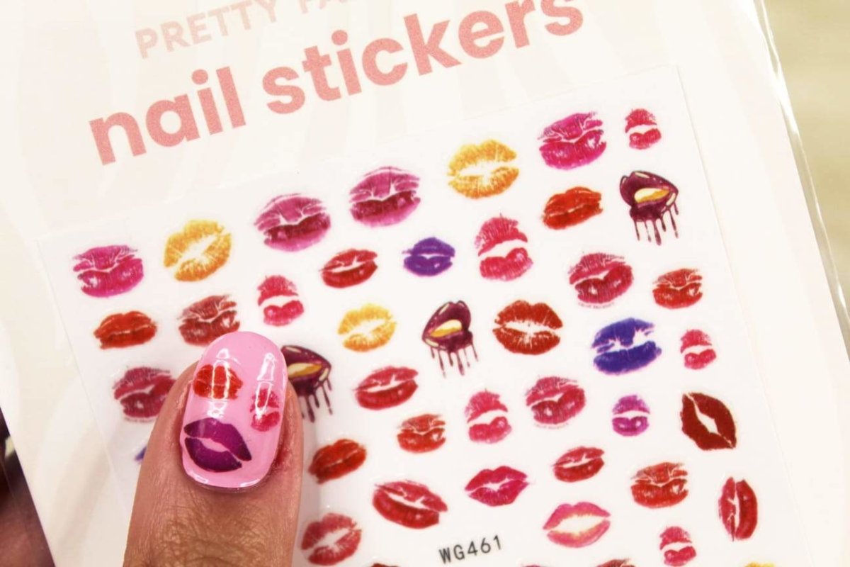 Lipstick Kiss Nail Stickers